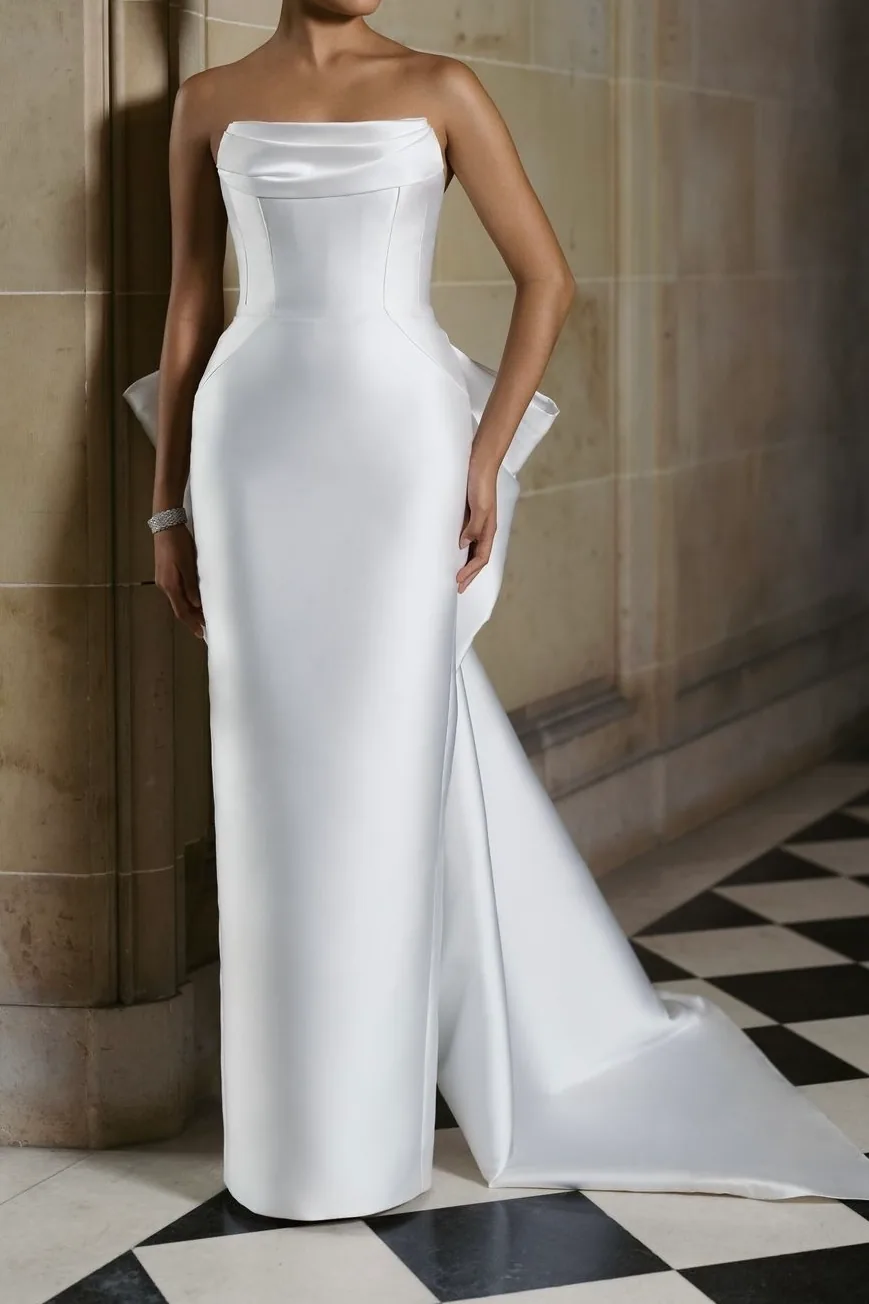 Bride in elegant white dress